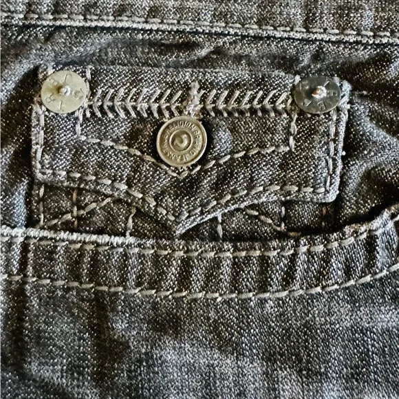 MENS TRUE RELIGION JEANS